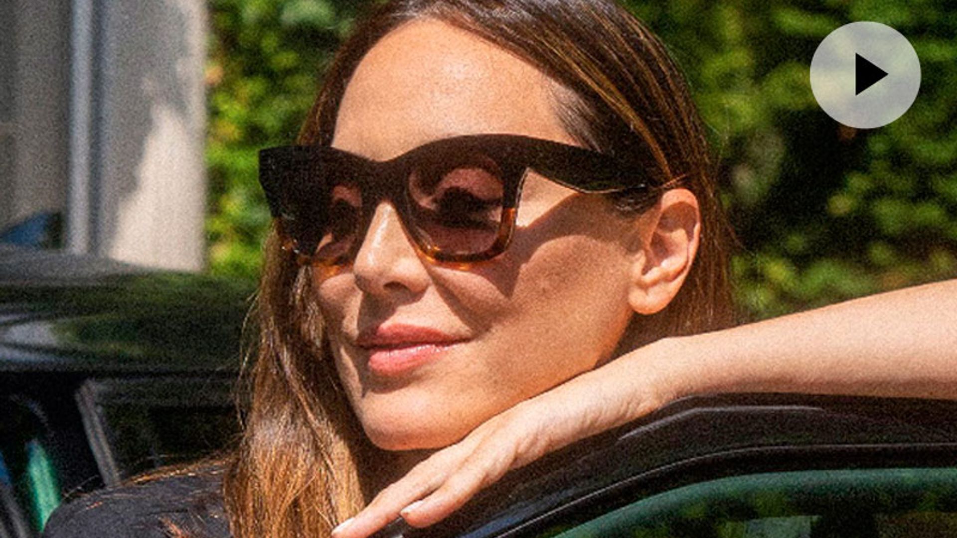 El accesorio indispensable por el que apuestan Tamara Falcó y Ana Boyer para sus compras navideñas