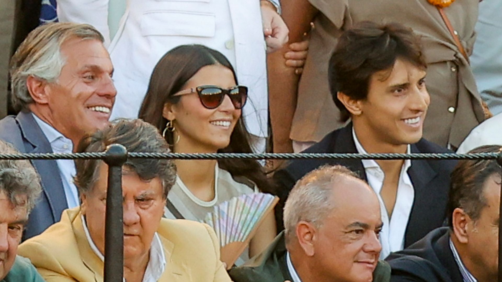 Tana Rivera y Andrés Roca Rey, por primera vez juntos en la Maestranza: lo que dicen sus gestos en público