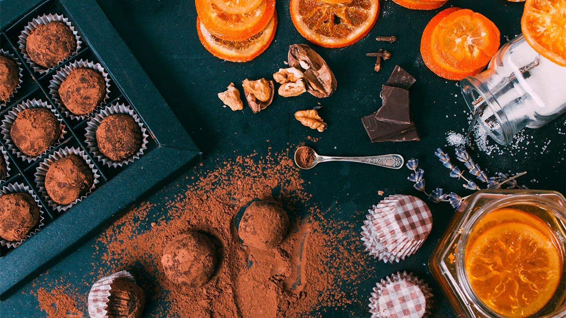 Trufas de chocolate con 'leche' de anacardos y ralladura de naranja