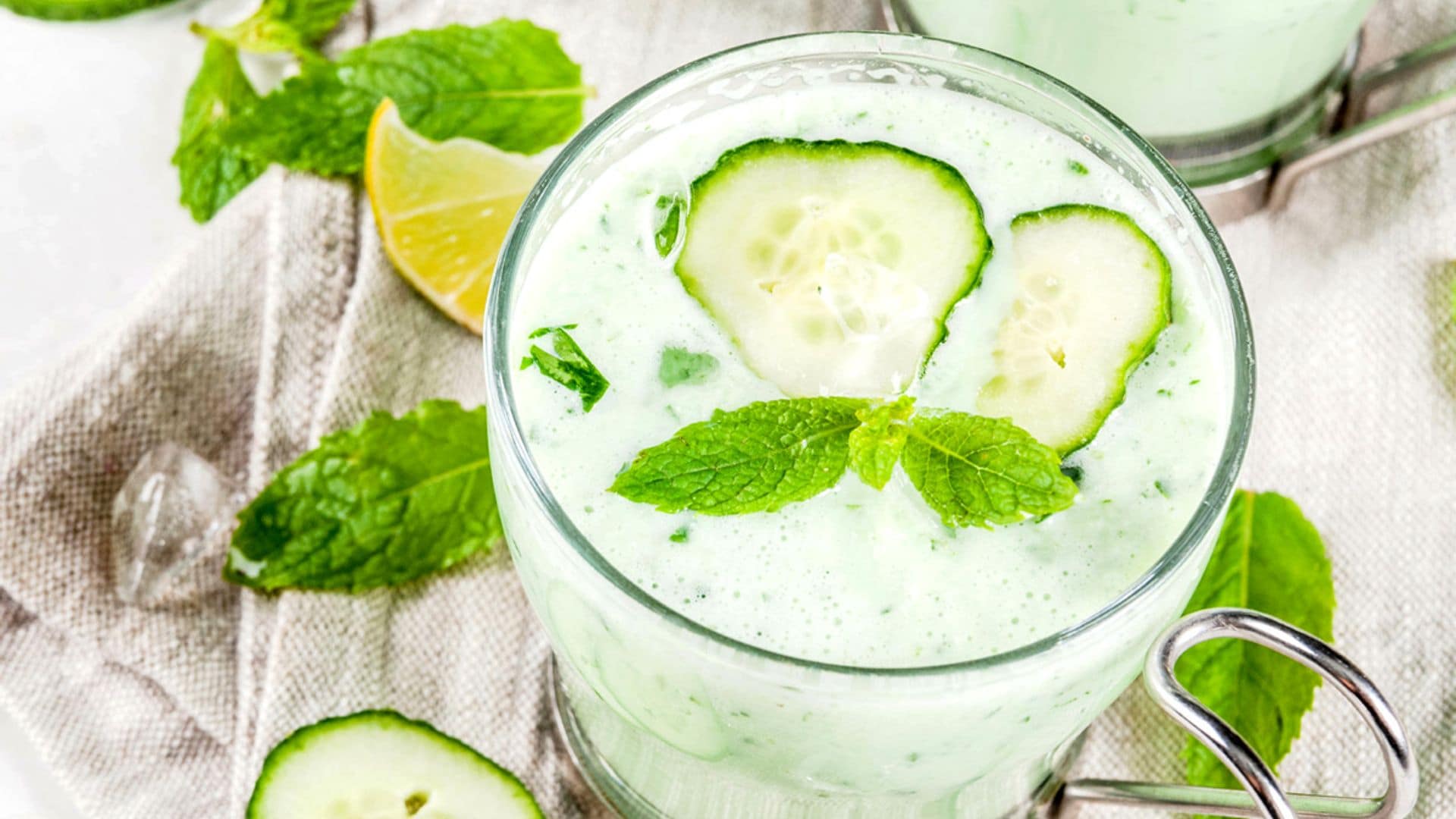 Sopa fría de pepino yogur y menta