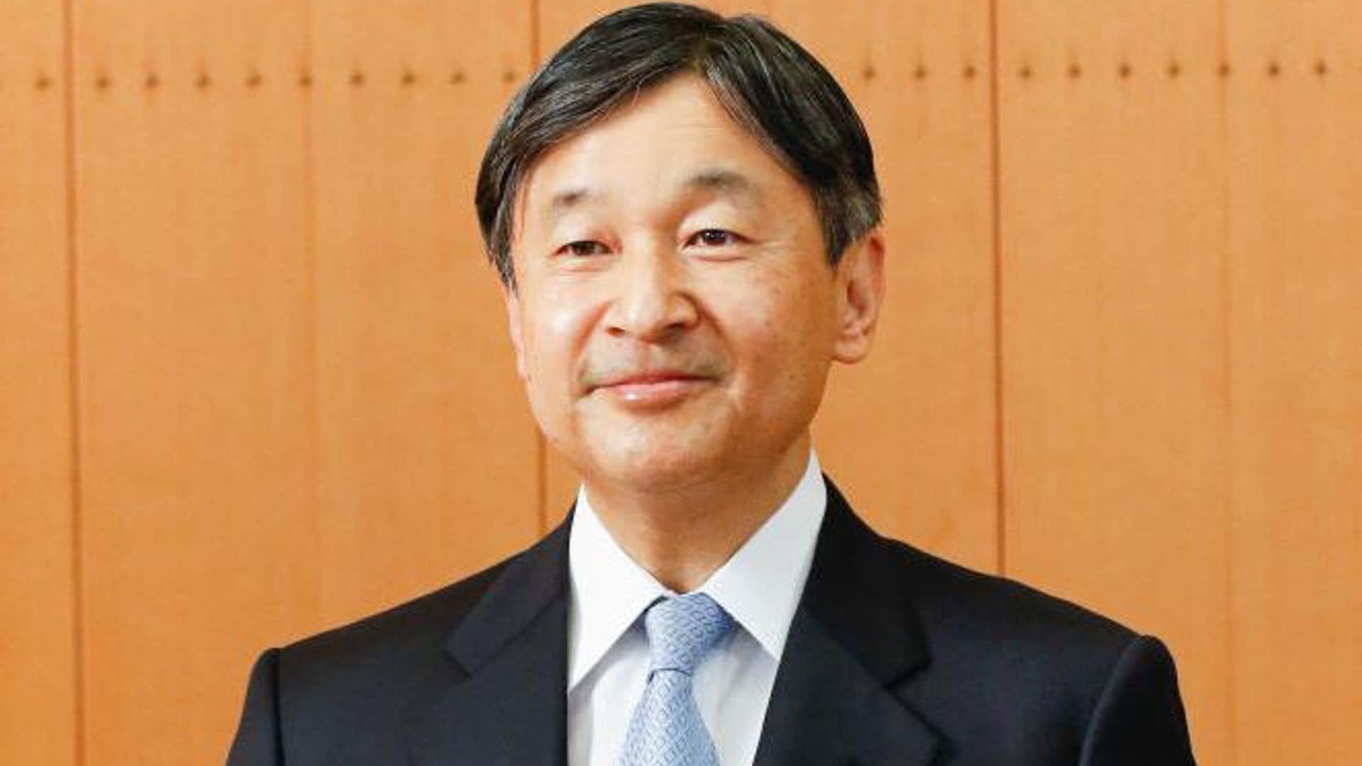 Emperador Naruhito de Japón visita el hospital y preocupa por su salud