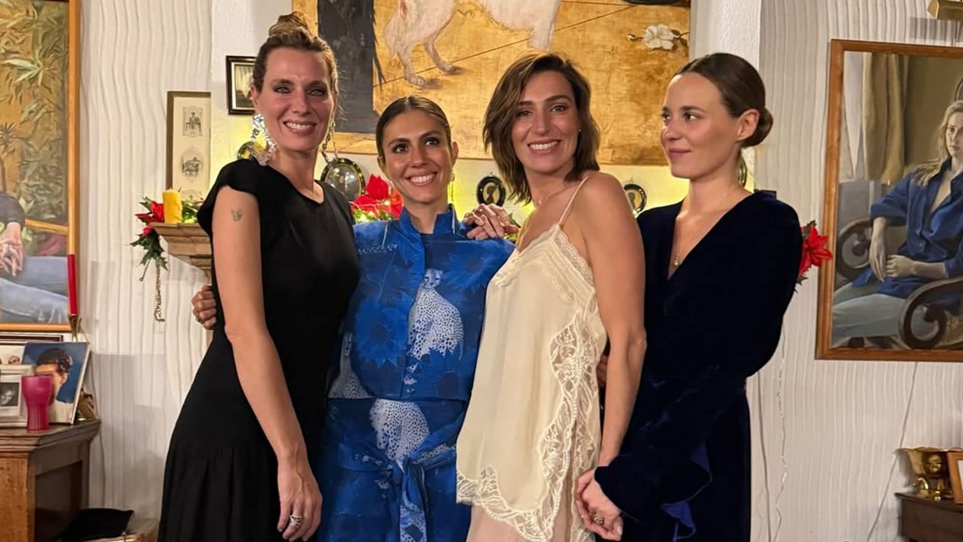 Las hermanas Osborne y su hermana Ana Cristina Portillo en Nochebuena.