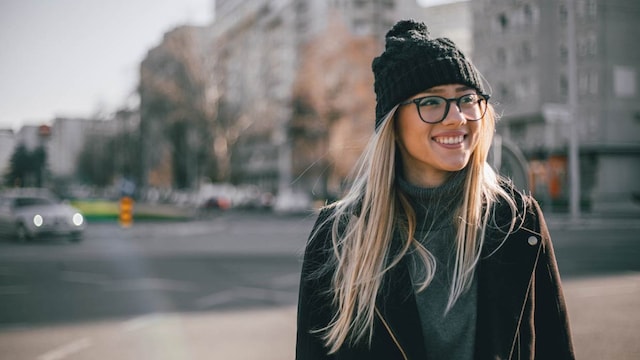 getty chica gafas