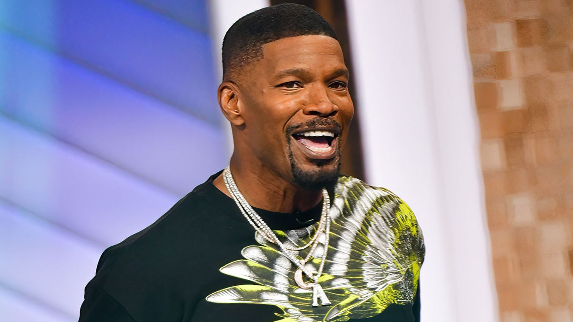 Jamie Foxx reaparece sonriente y recuperado tras sus graves problemas de  salud