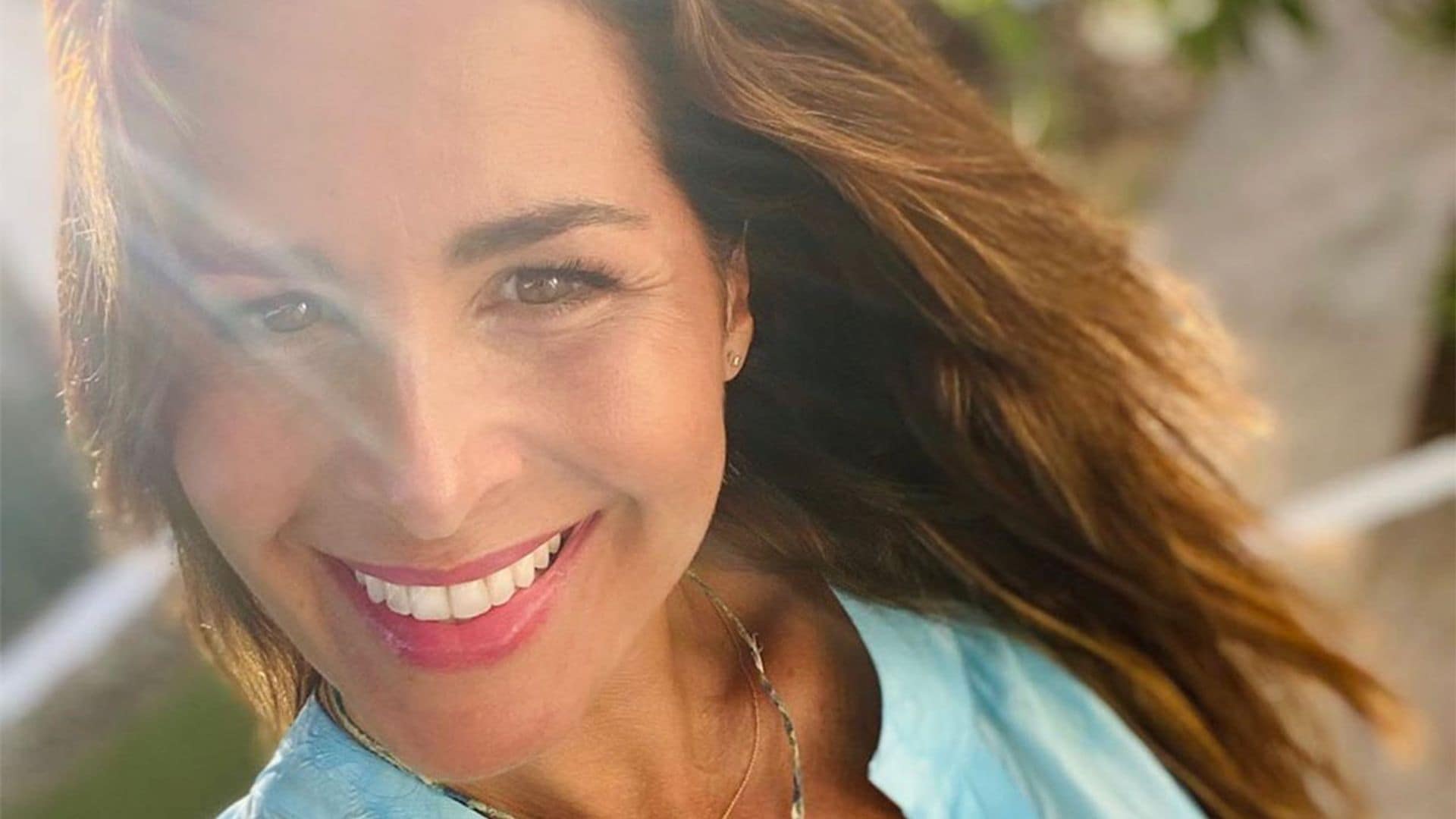 El caftán, la prenda que nunca falta en la maleta de Nuria Roca