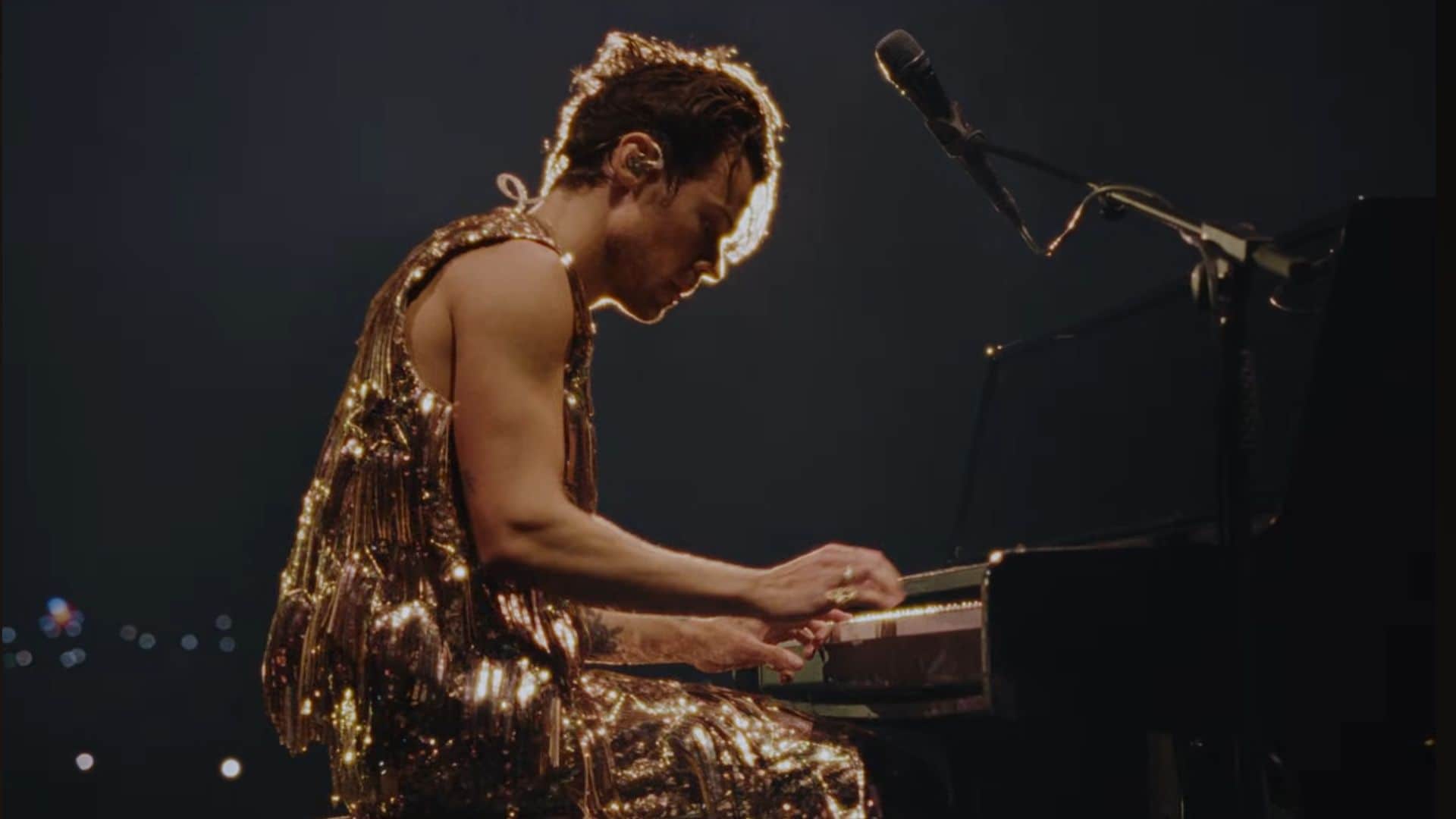 Harry Styles en su nuevo video 'Forever, forever'