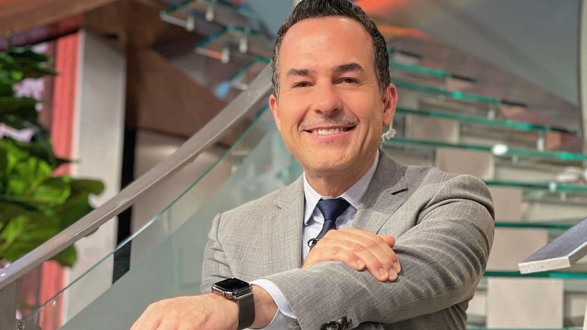 Carlos Calderón habla de su salida de ‘Despierta América’: ‘Meses de mucho estrés, depresión, angustia...’