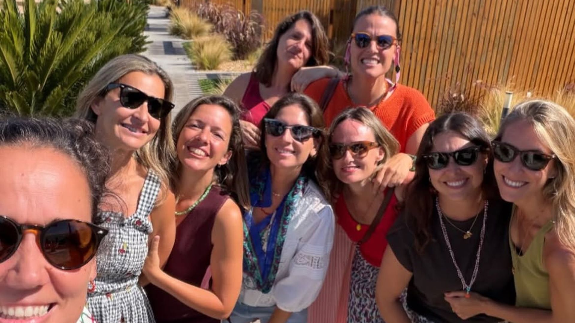 Lourdes Montes reunió a un grupo de amigas para disfrutar de una escapada exprés de 24 horas en Portugal