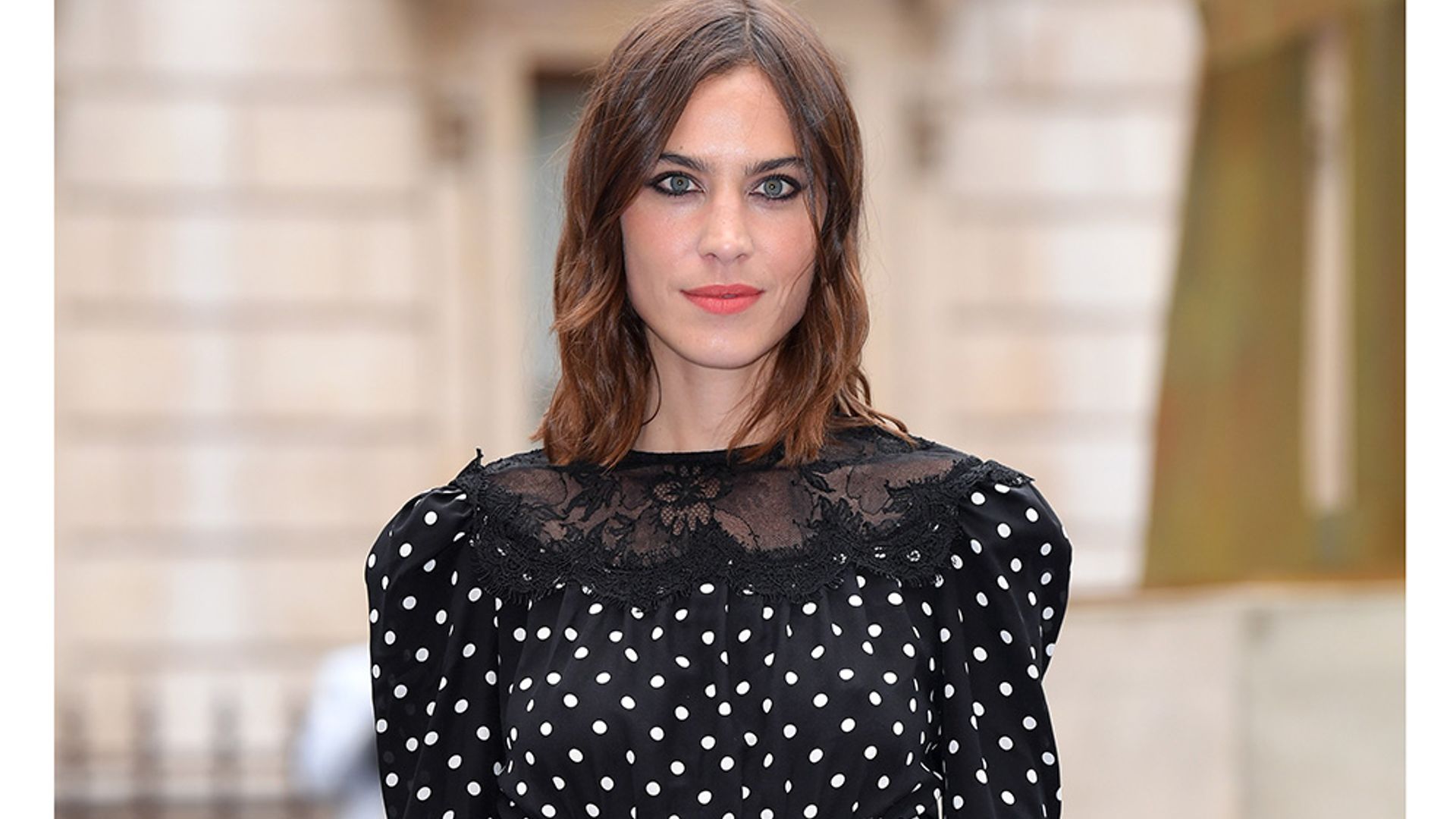Alexa Chung y el falso 'crop top' para las que no quieren enseñar tripa