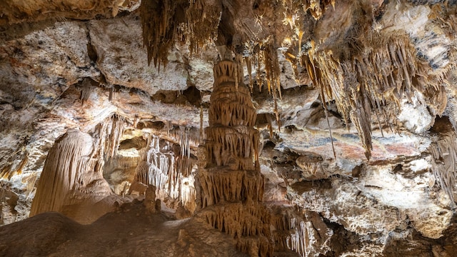 Grutas de Cristal en el pueblo de Molinos, en Teruel