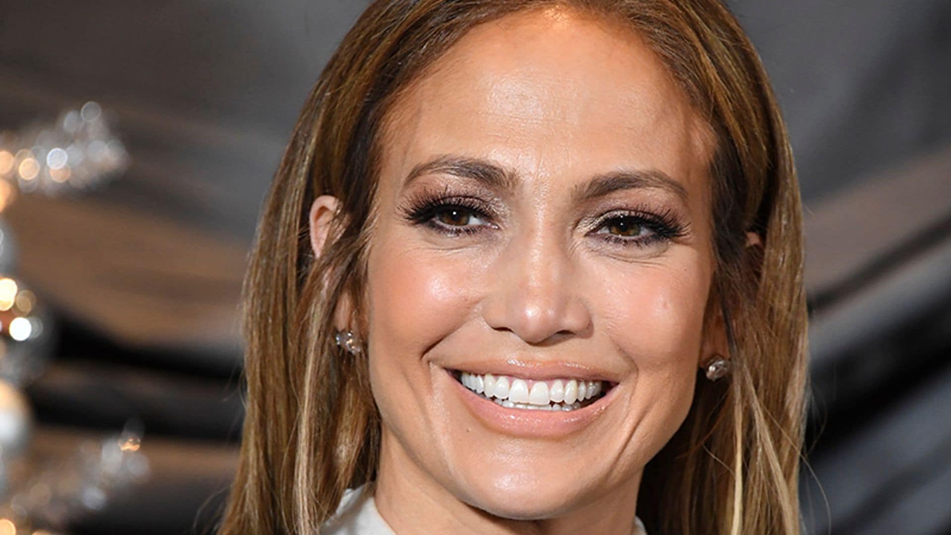 Jennifer Lopez se lanzará a la industria cosmética con su nuevo proyecto