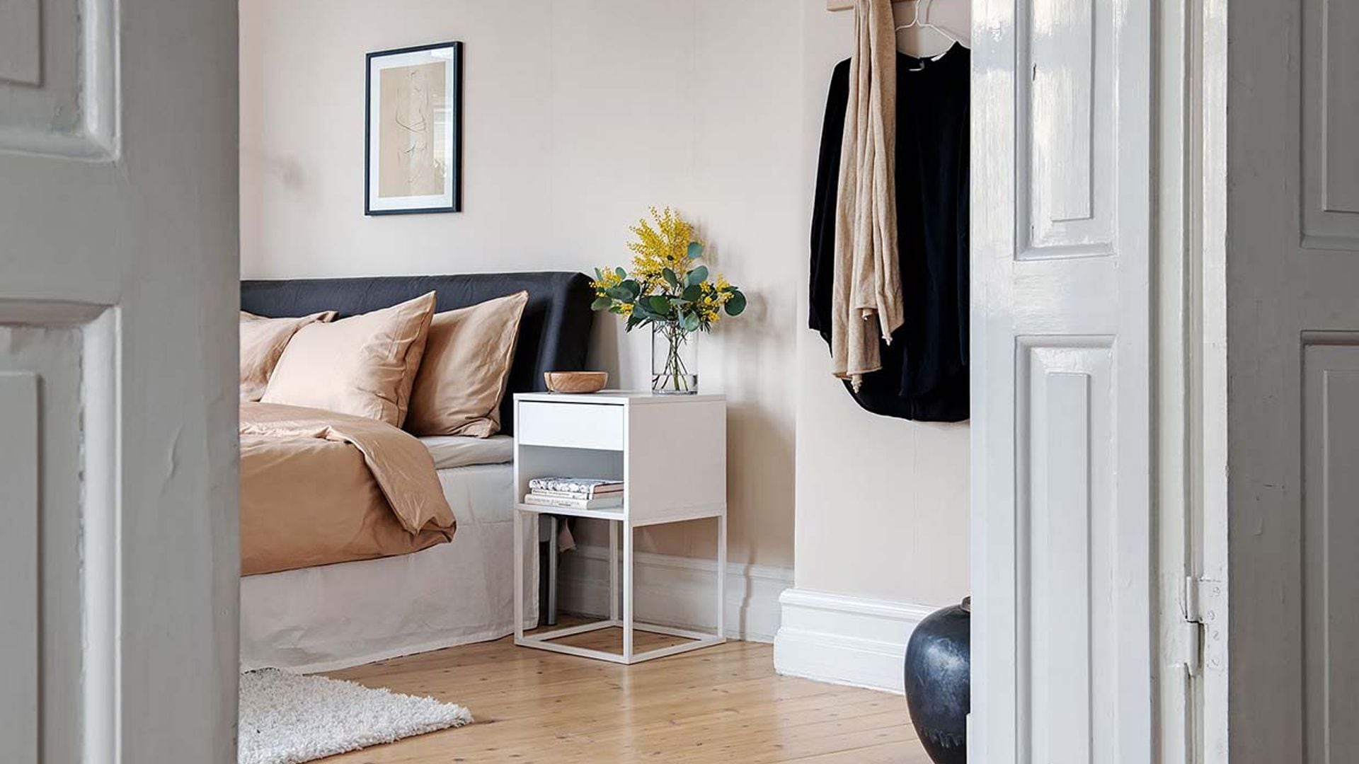 Soluciones para decorar un dormitorio de matrimonio pequeño