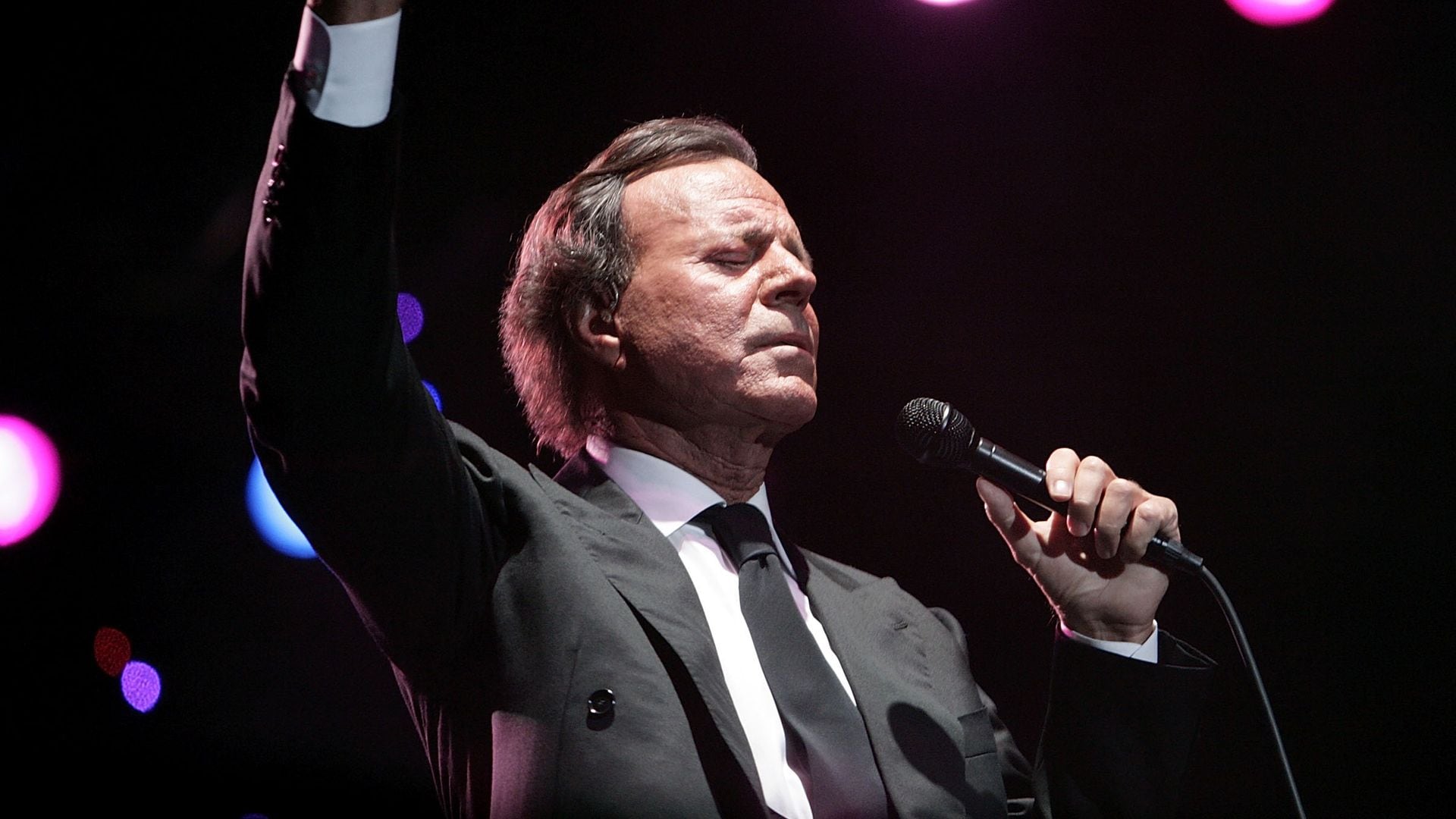 Julio Iglesias recuerda uno de los momentos clave que le cambió la vida: “Sigue tan presente como si fuera hoy”