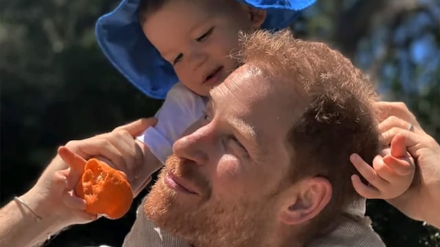 El príncipe Harry y su hijo Archie, en una imagen de archivo