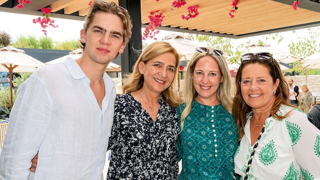 HOLA+4185 Miguel Urdangarin, la infanta Cristina, Teodora y Alexia de Grecia