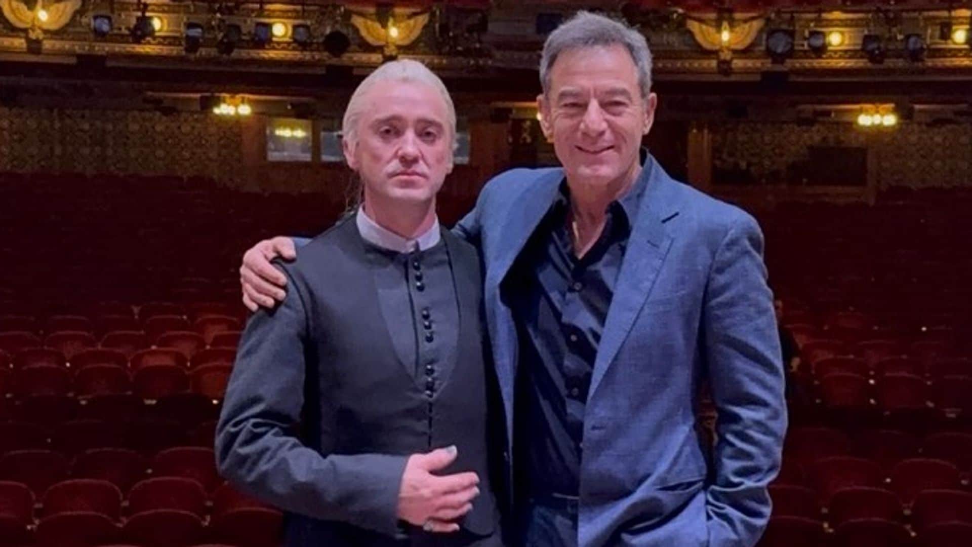 Jason Isaacs y Tom Felton, padre e hijo Malfoy en la saga original de 'Harry Potter', se reencuentran en Broadway