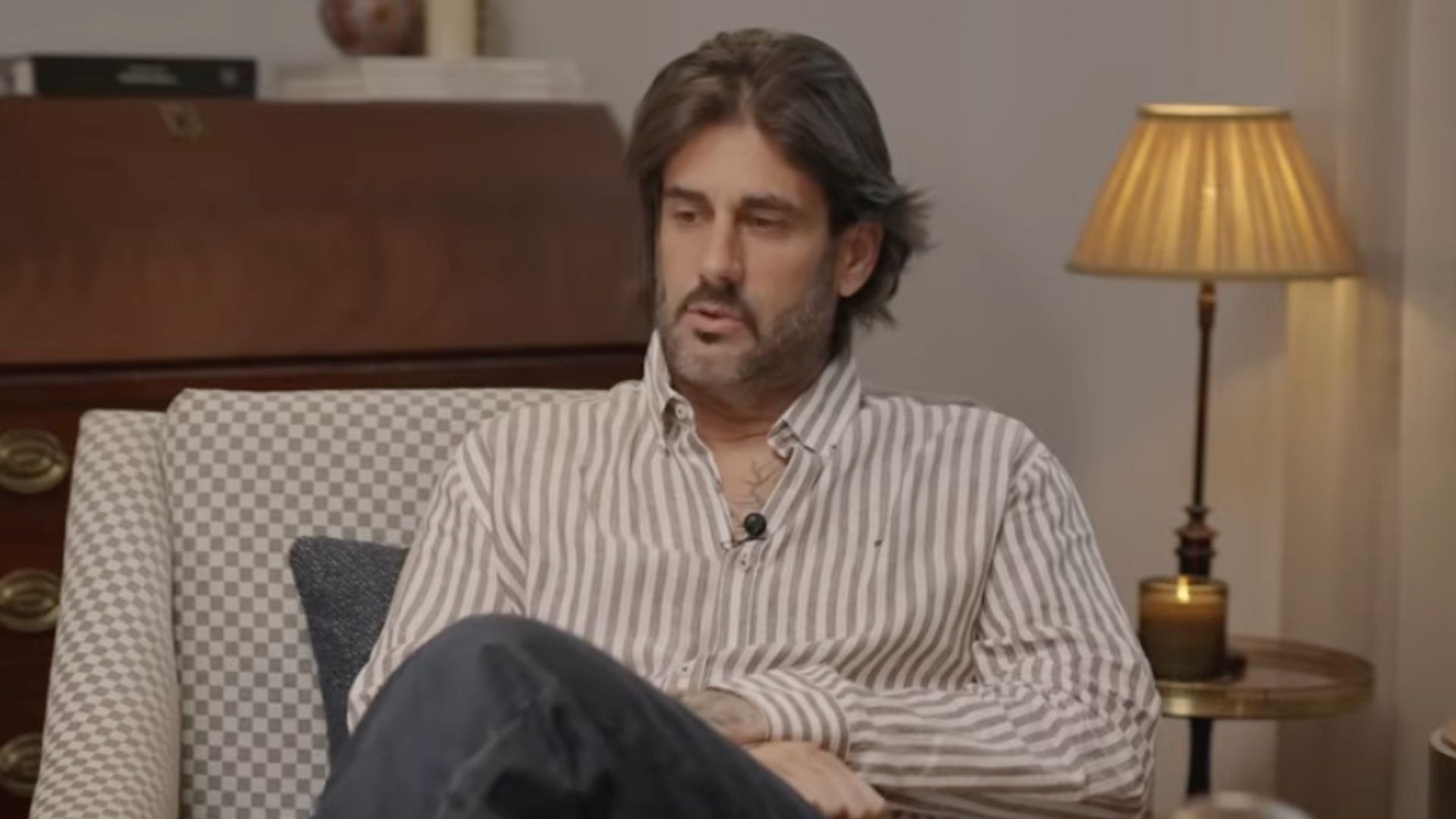 Melendi habla como nunca de sus adicciones: "El avión a México fue el error que marcó mi vida"