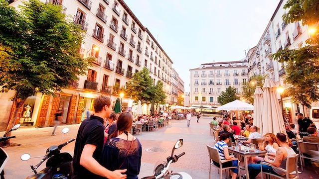 chueca barrios madrid