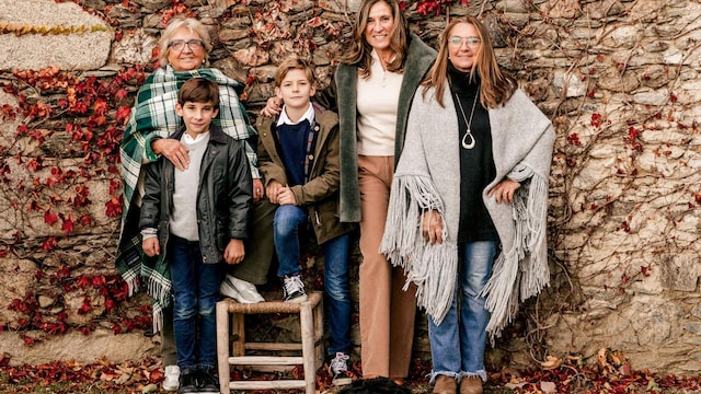 dolors y natali serra hola living