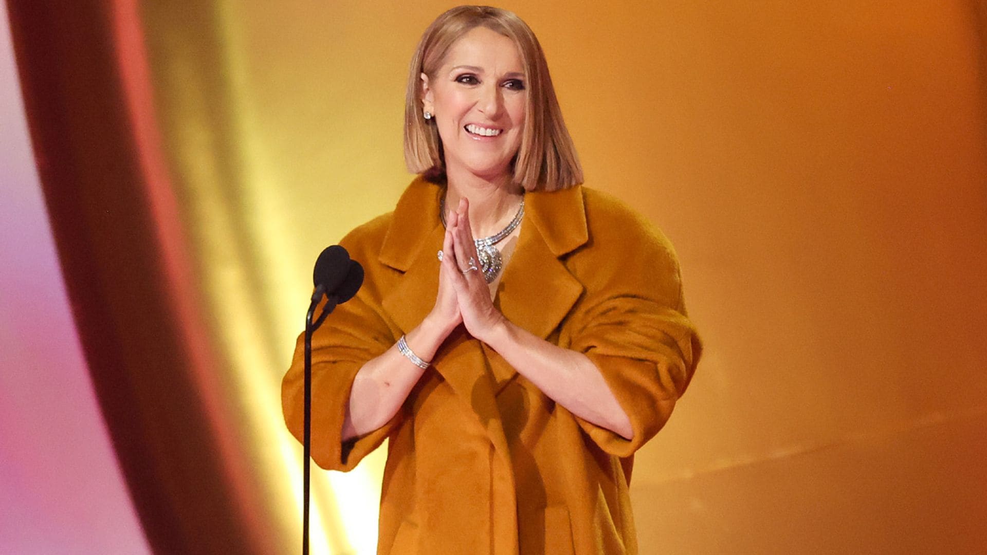 Céline Dion aparece por sorpresa en los Grammy tras más de dos años alejada de los escenarios por su enfermedad