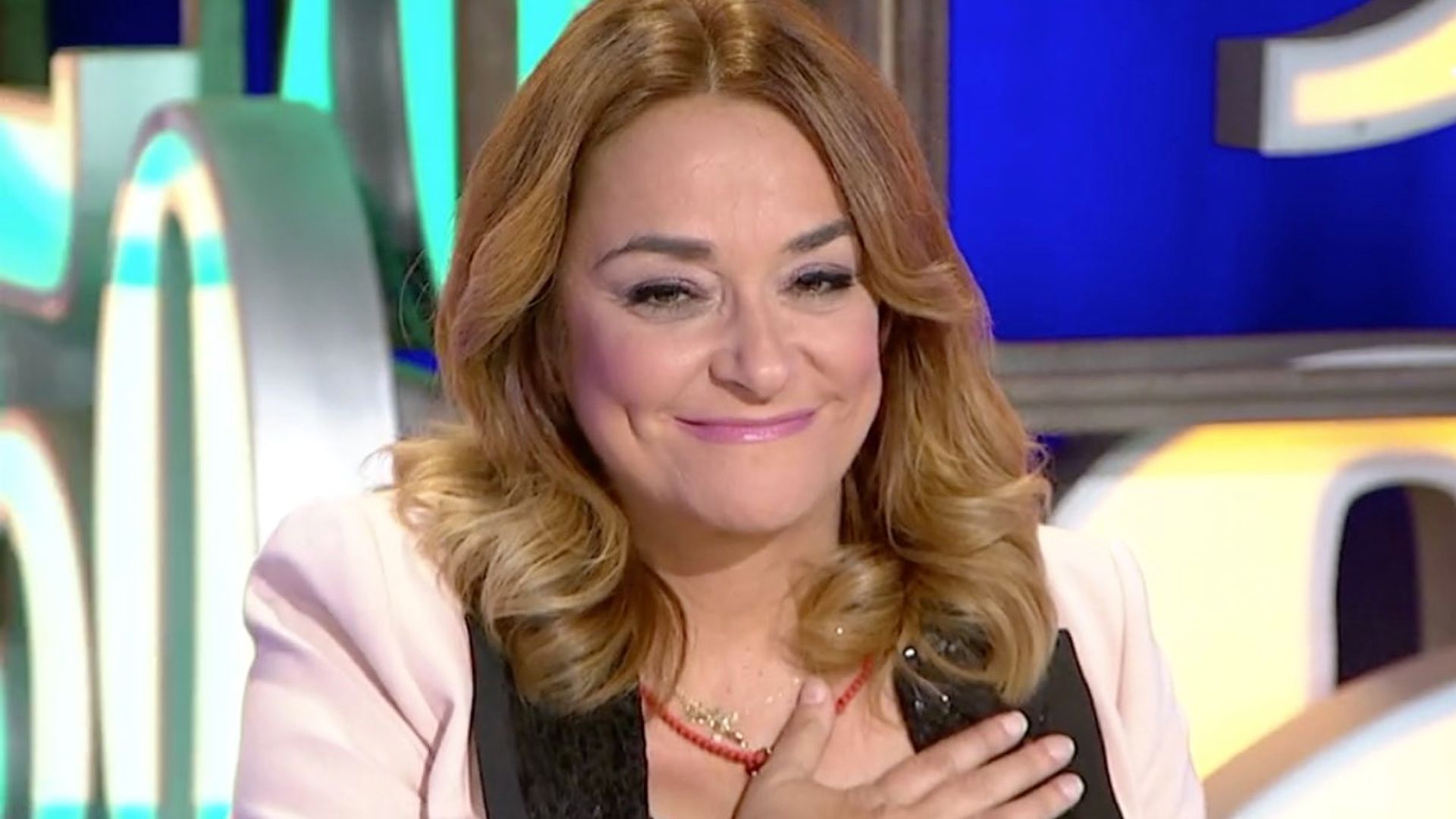 Toñi Moreno, emocionada al recordar sus primeras entrevistas con tan solo 16 años