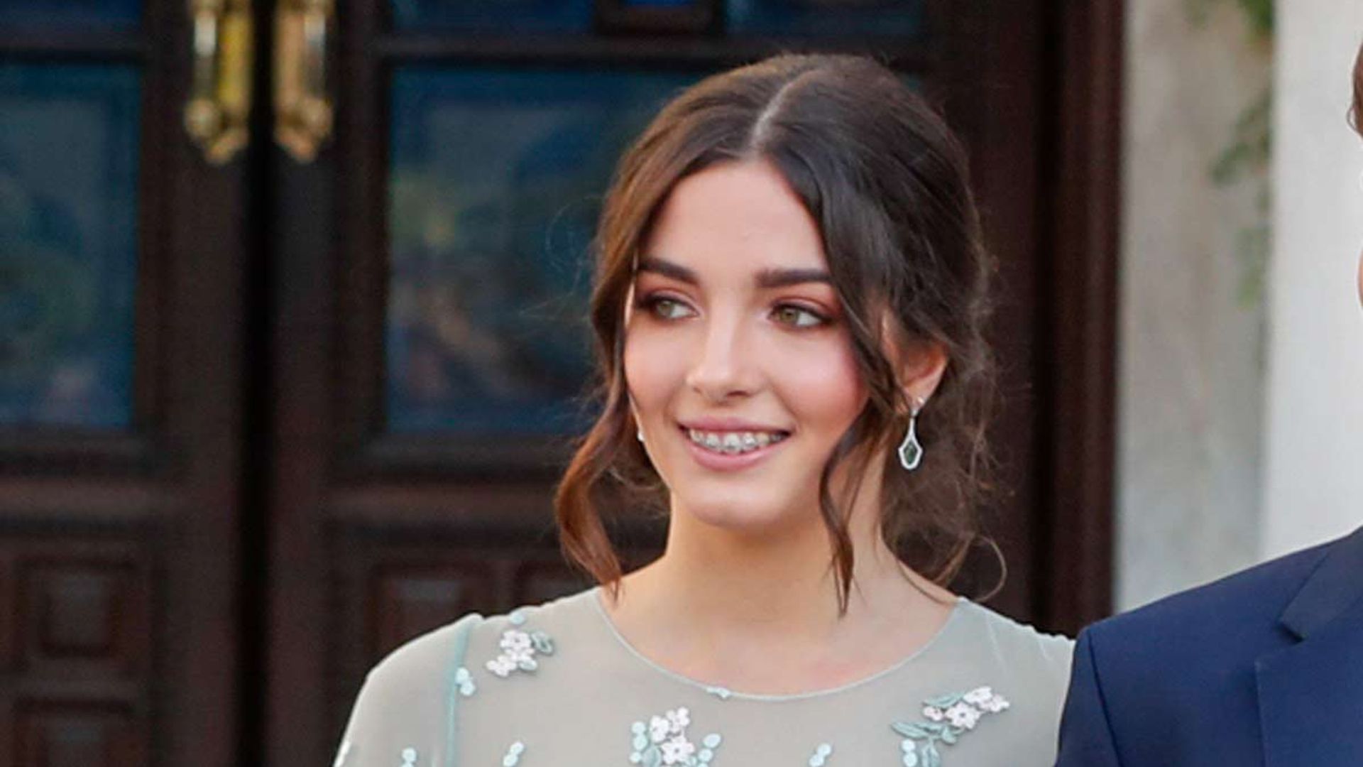 Arrietta Morales brilla en la boda real de Grecia con un diseño 'made in Spain' de tul y bordados florales
