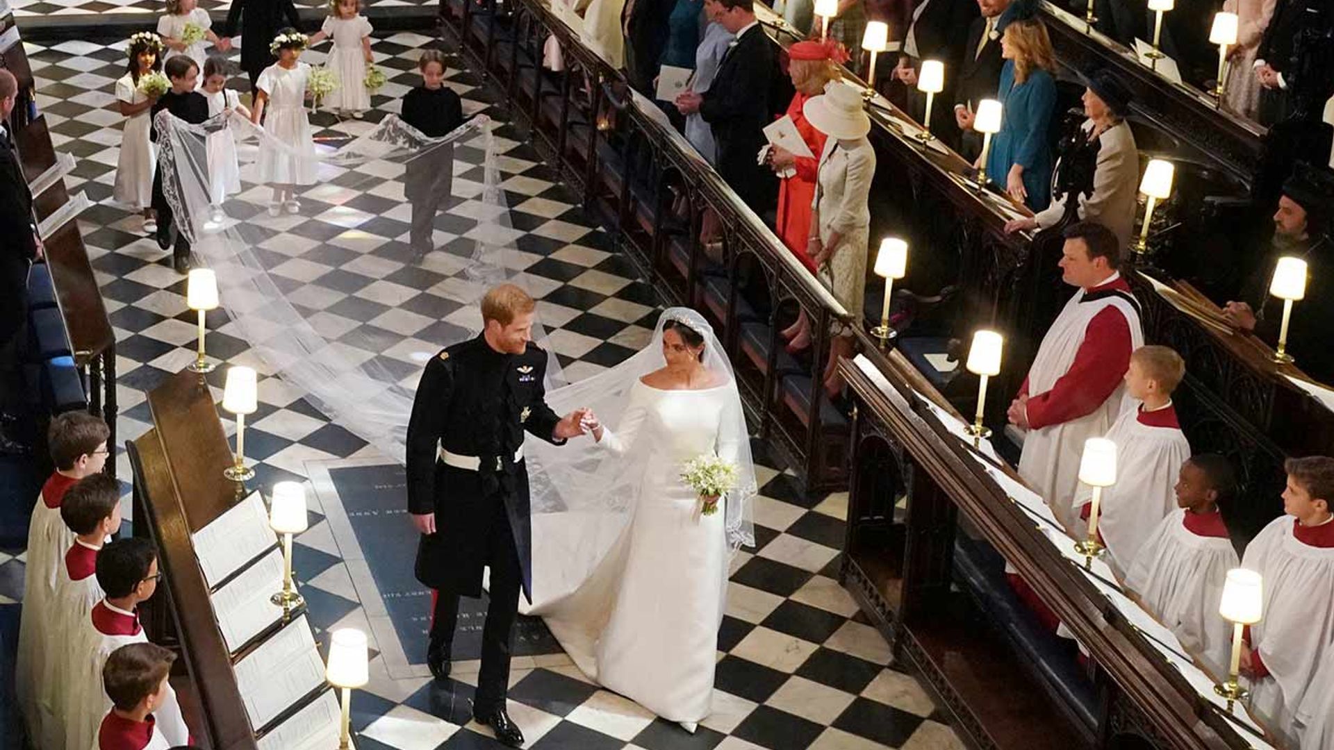 'Fue un desafío': la pastelera de la tarta nupcial se emociona al recordar la boda de Harry y Meghan