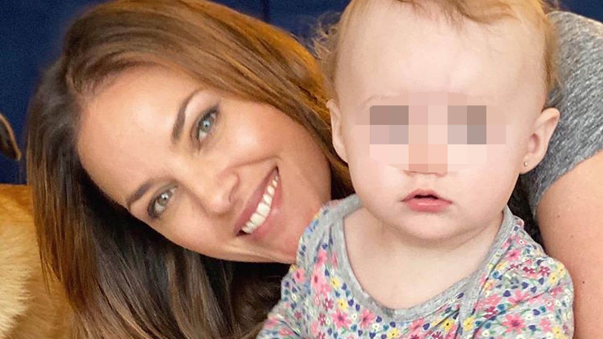 Aura, la hija de Helen Lindes y Rudy Fernández, cumple su primer añito entre risas y muchos mimos