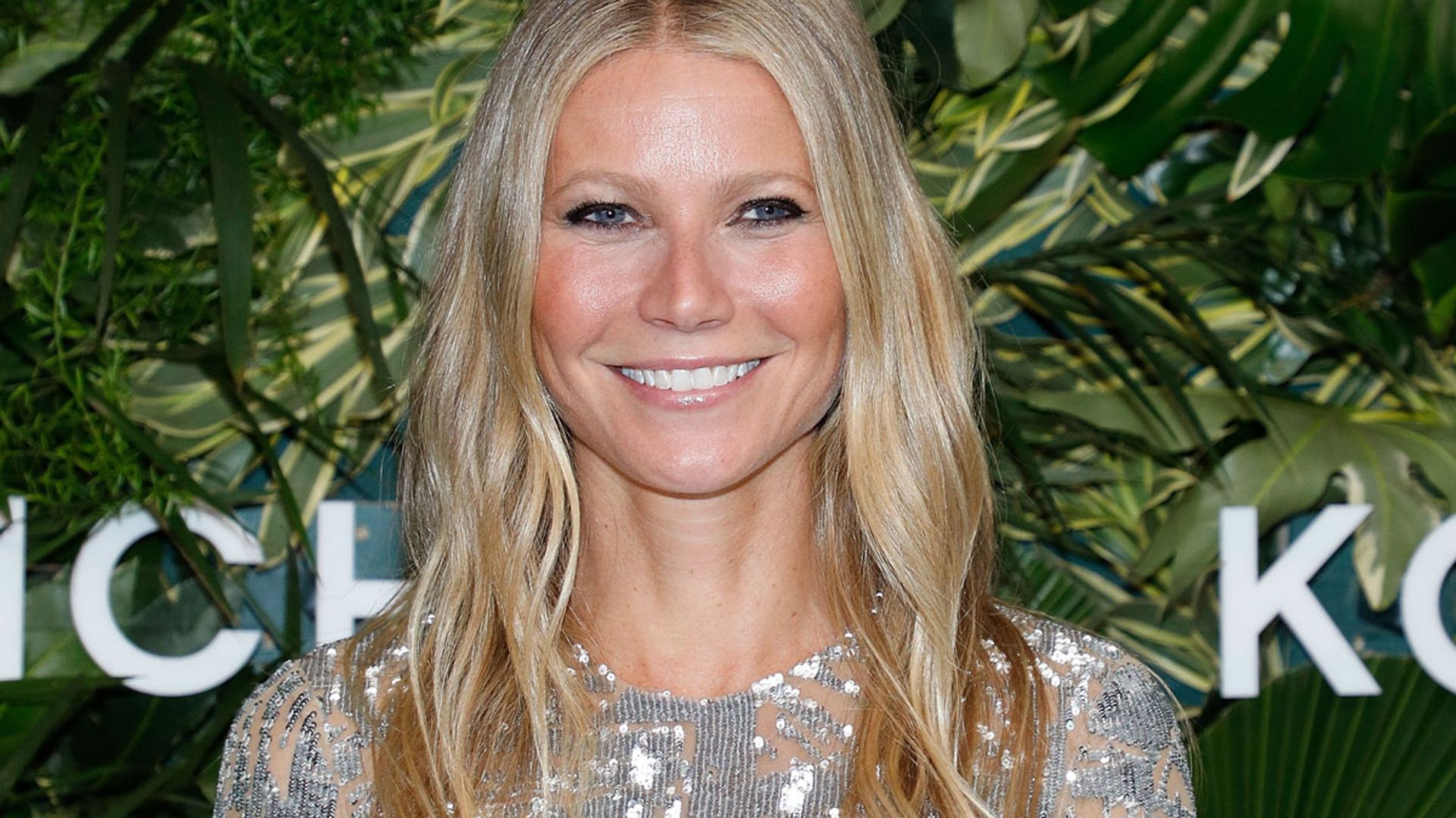 Sin maquillaje y con el pelo mojado: Gwyneth Paltrow sigue la estela de Jennifer Aniston