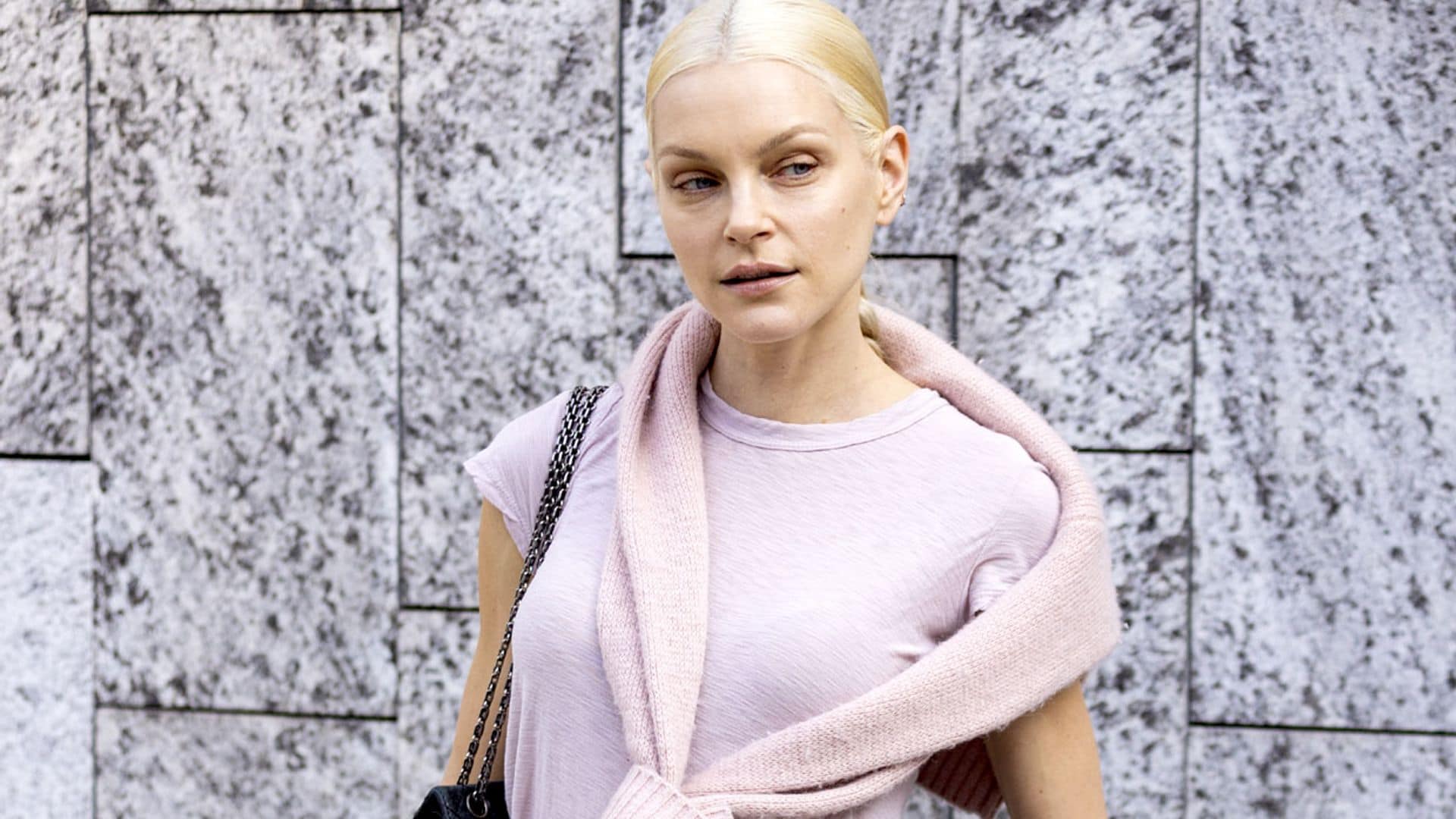 La razón por la que todo el mundo habla de la modelo Jessica Stam en Milán
