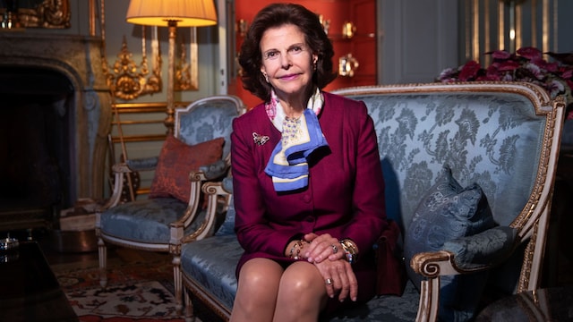 STOCKHOLM, SWEDEN - NOVEMBER 04: (EXCLUSIVE COVERAGE) Queen Silvia Of Sweden poses for a portrait session for GÃ¶teborgs-Posten newspaper  at the Royal Castle on November 4, 2019 in Stockholm, Sweden. (Photo by Nils Petter Nilsson/Getty Images)