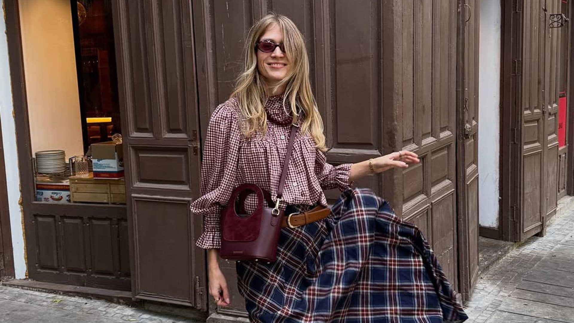 Esta es la falda estampada que cada mañana veo a las madrileñas del barrio de Almagro camino a la oficina