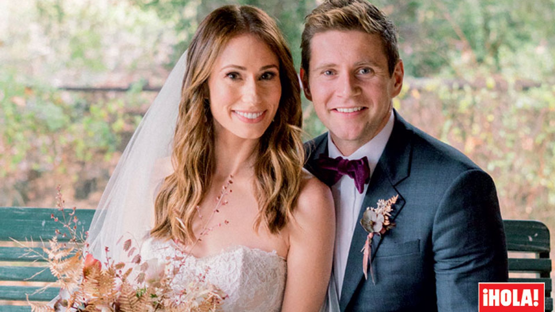 En ¡HOLA!: Cita de estrellas del cine en la romántica boda del actor de 'Downton Abbey' Allen Leech