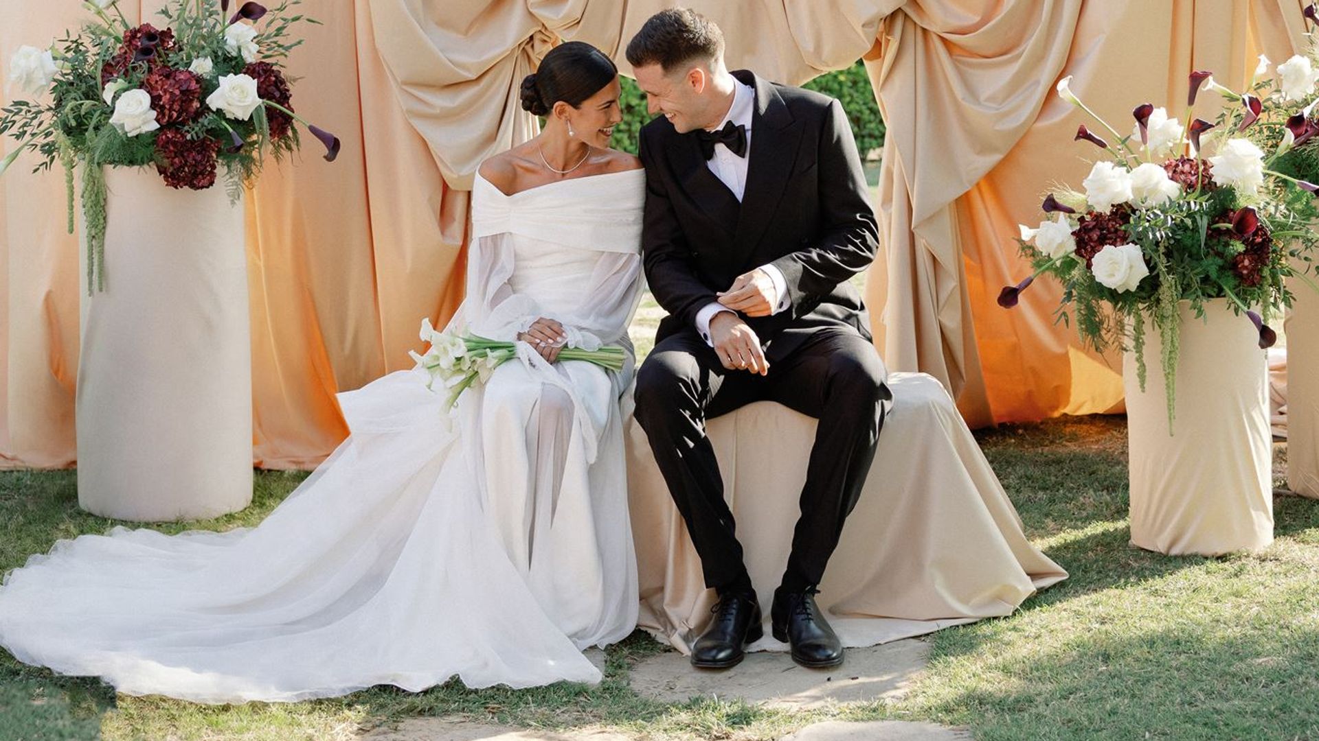 Entramos en la boda del jugador de baloncesto Xabi López-Arostegui y Carlota Laveria