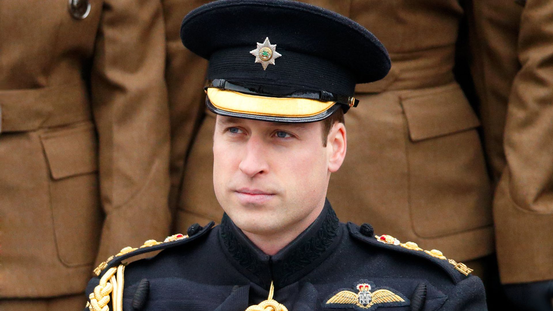 El príncipe Guillermo ayuda a la familia de un oficial a huir de Afganistán