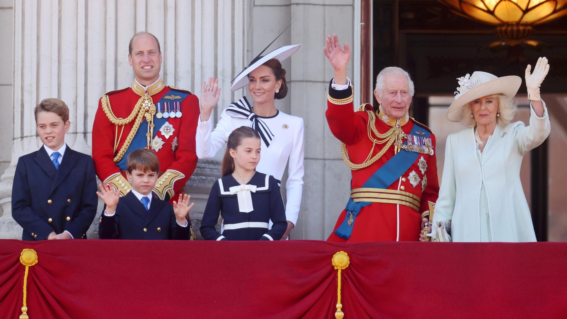 Así fue la primera aparición pública de Kate Middleton desde que compartió su diagnóstico de cáncer