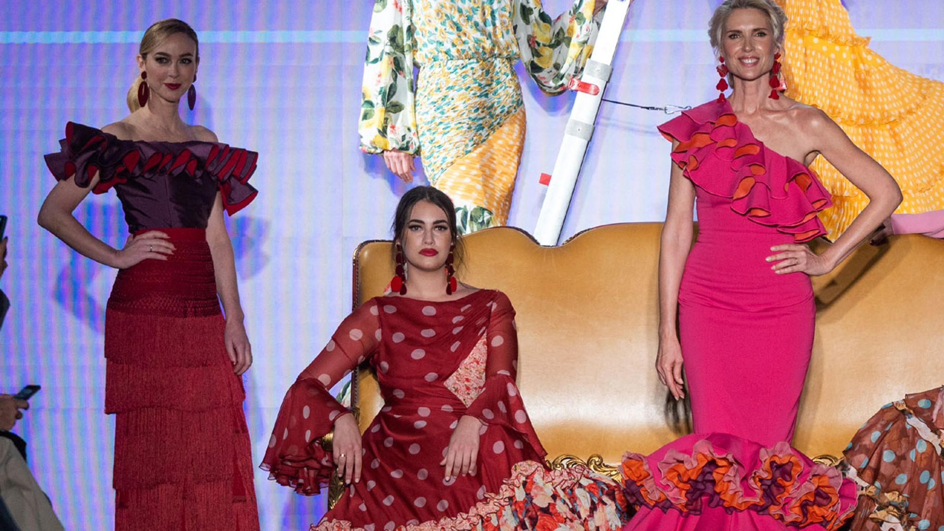 El momentazo de Judit Mascó en Sevilla: 'Nunca me hubiera imaginado desfilando de flamenca'