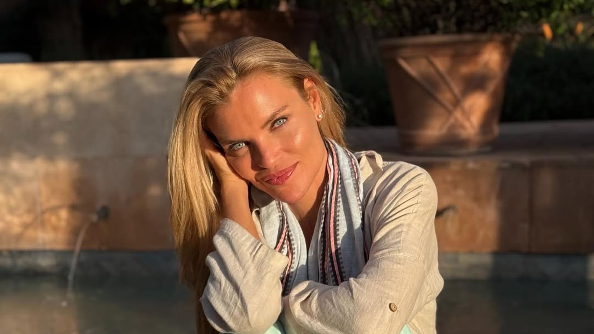 Esther Cañadas habla sobre la vasculitis que sufrió: "He tenido la suerte de poder superarlo y mirarlo como una época muy difícil"