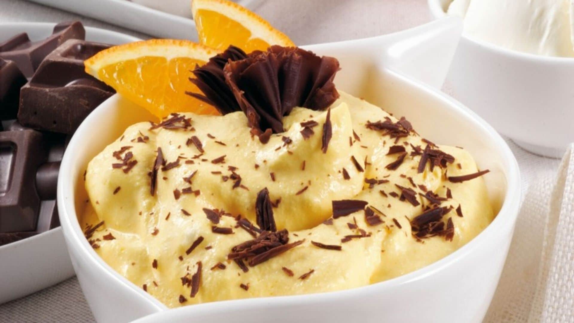 'Mousse' de naranja con chocolate negro