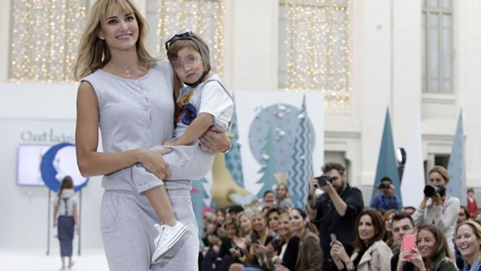 Un día 'mágico' para Alba Carrillo y su hijo Lucas