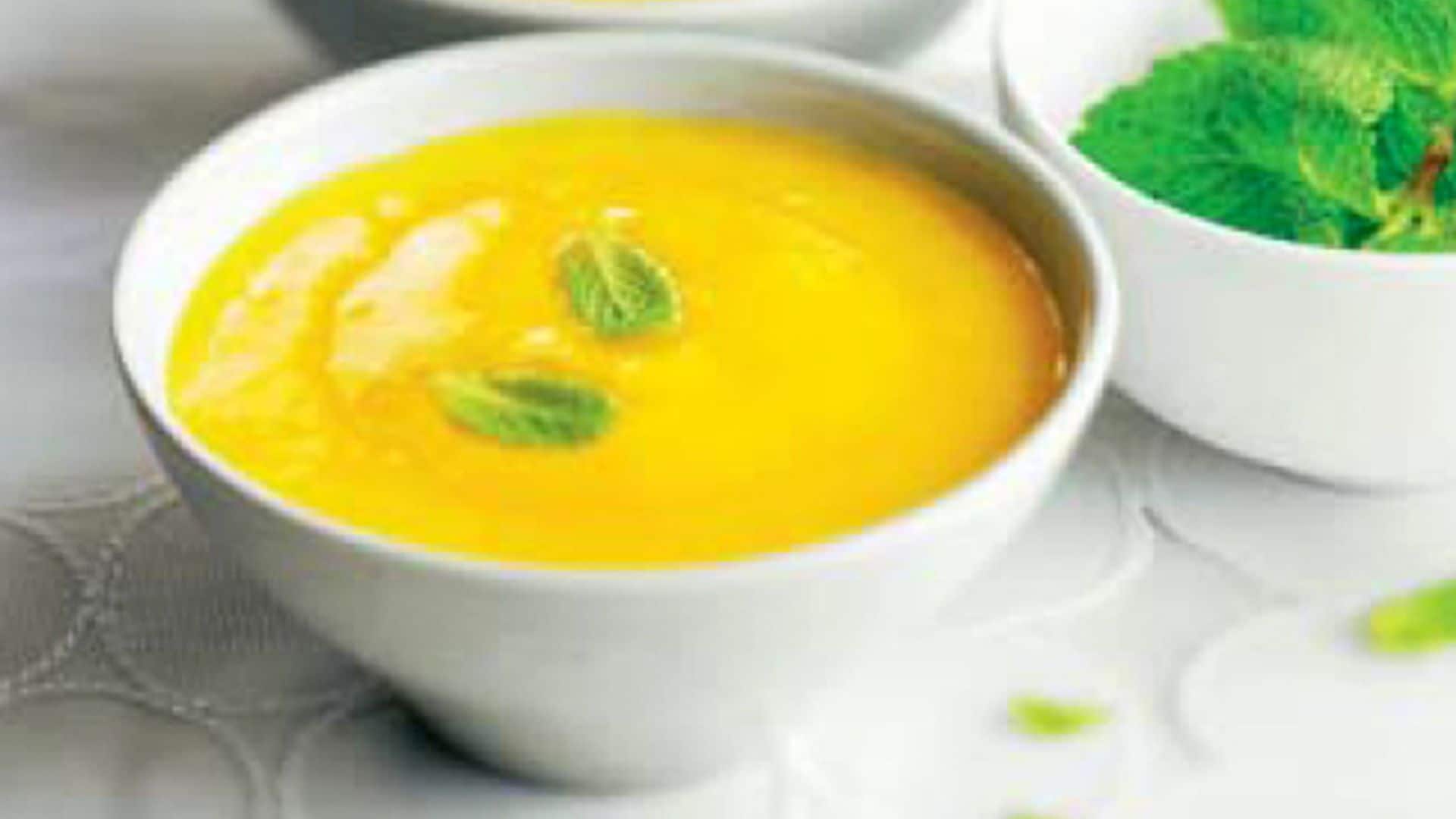 Gazpacho de albaricoque con zumo de uva