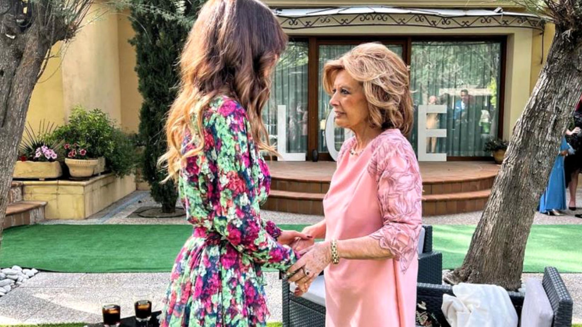 Alejandra Rubio abre su álbum personal para rendir un conmovedor homenaje a su 'abuela preciosa'