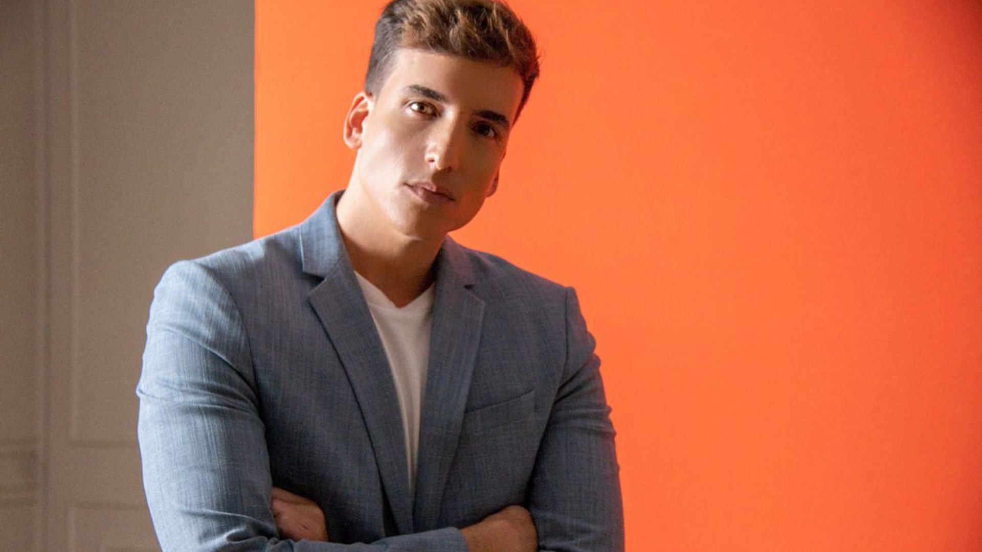 Cuando fue telonero de Justin Bieber, la divertida anécdota con Enrique Iglesias... Hablamos con Xuso Jones al lanzar su nuevo trabajo