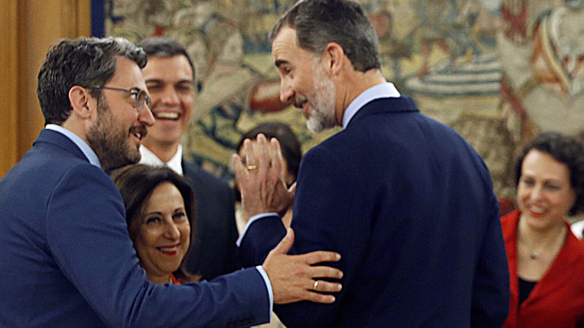 El día que el rey Felipe 'echó un capote' a Máximo Huerta