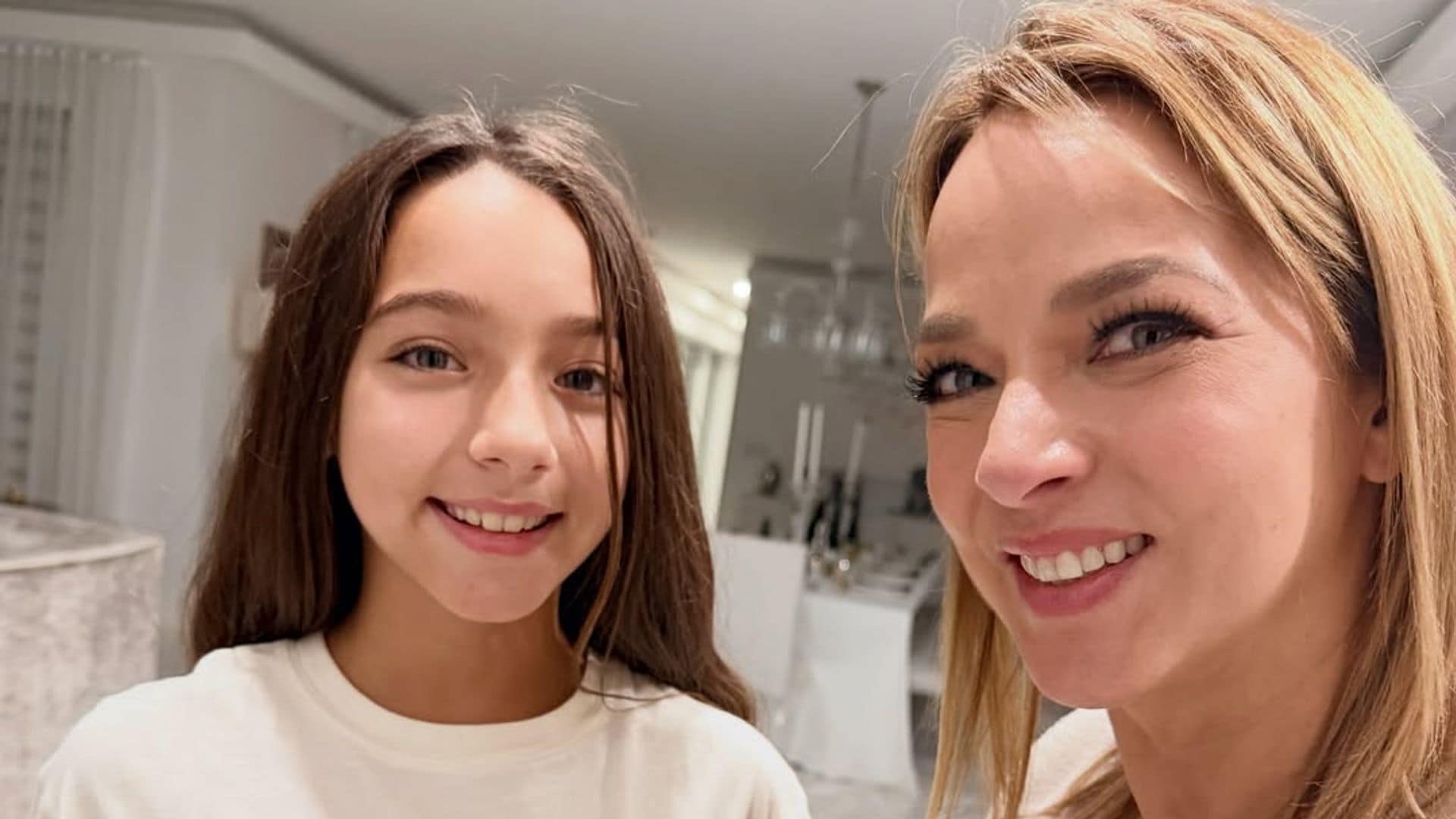 Adamari López revela lo que está dispuesta a hacer por su hija en caso de quedarse sin dinero