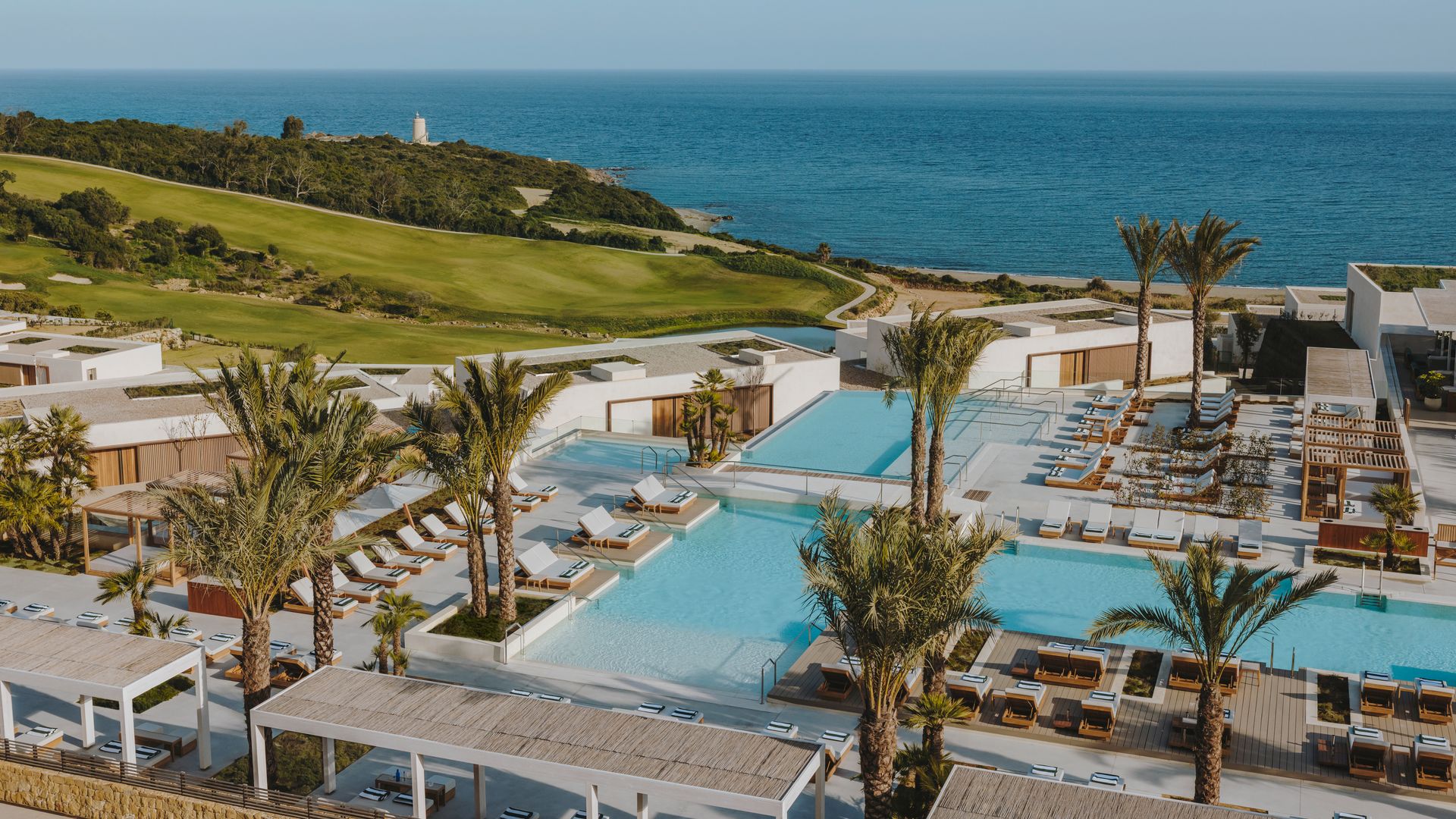 4 razones por las que vas a querer escaparte a este paraíso en la Costa del Sol