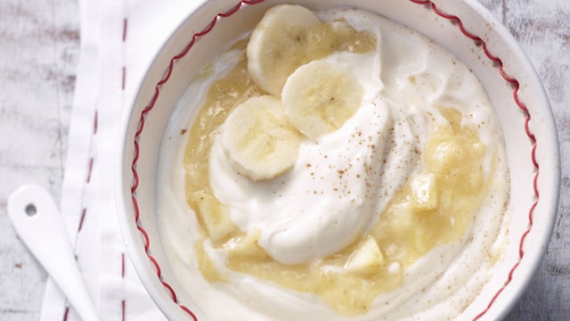 postre frio yogur frutas