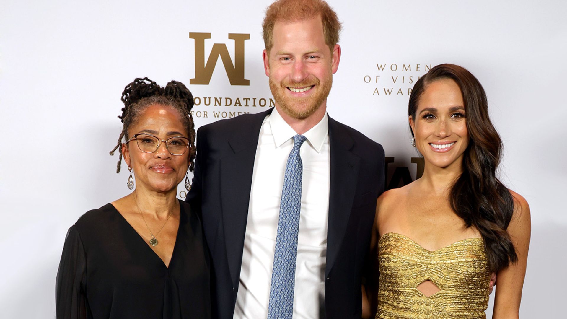 La reaparición estelar de Meghan Markle con el príncipe Harry y su madre