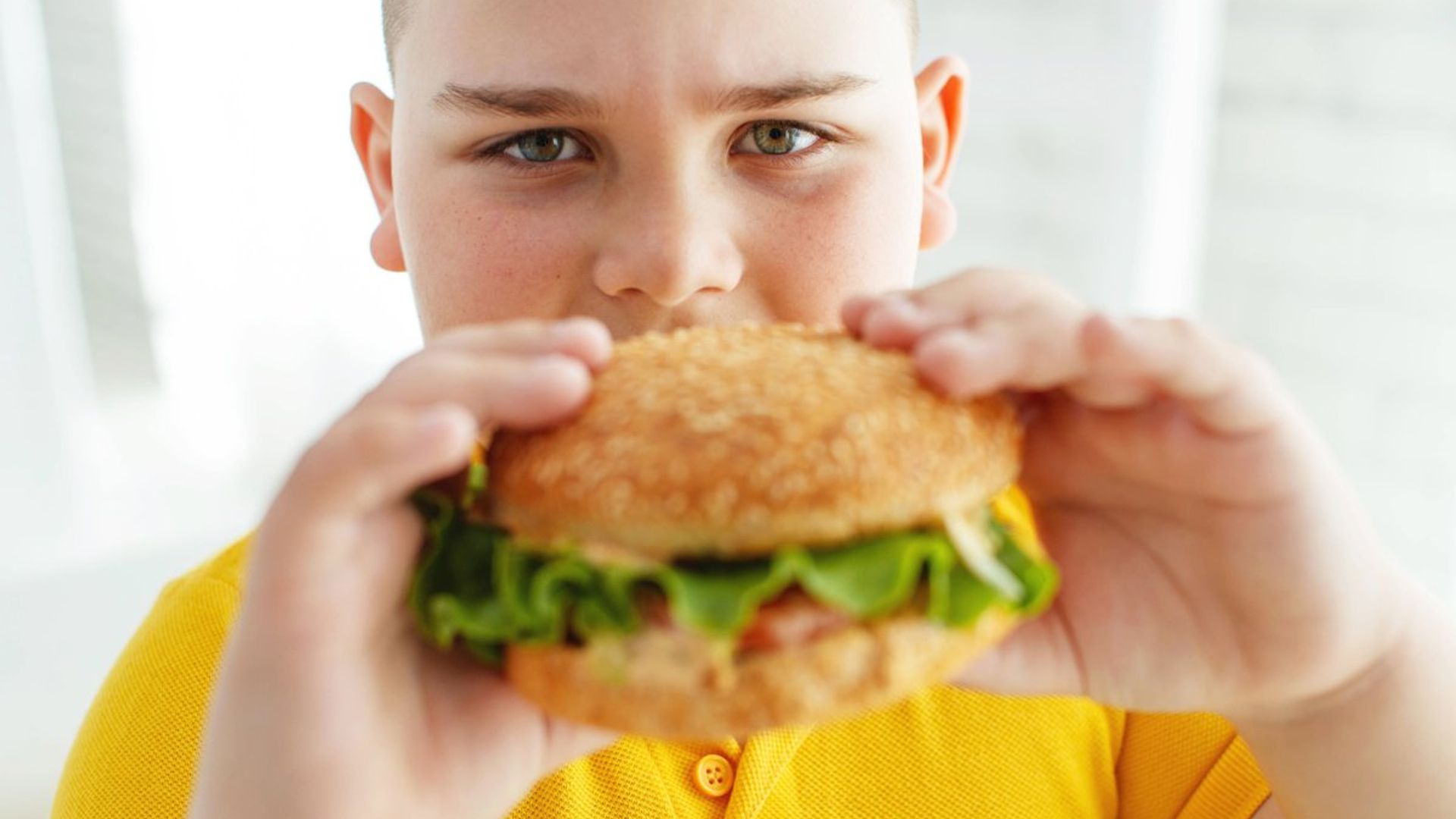Si tu hijo tiene sobrepeso, ojo con las dietas para adelgazar