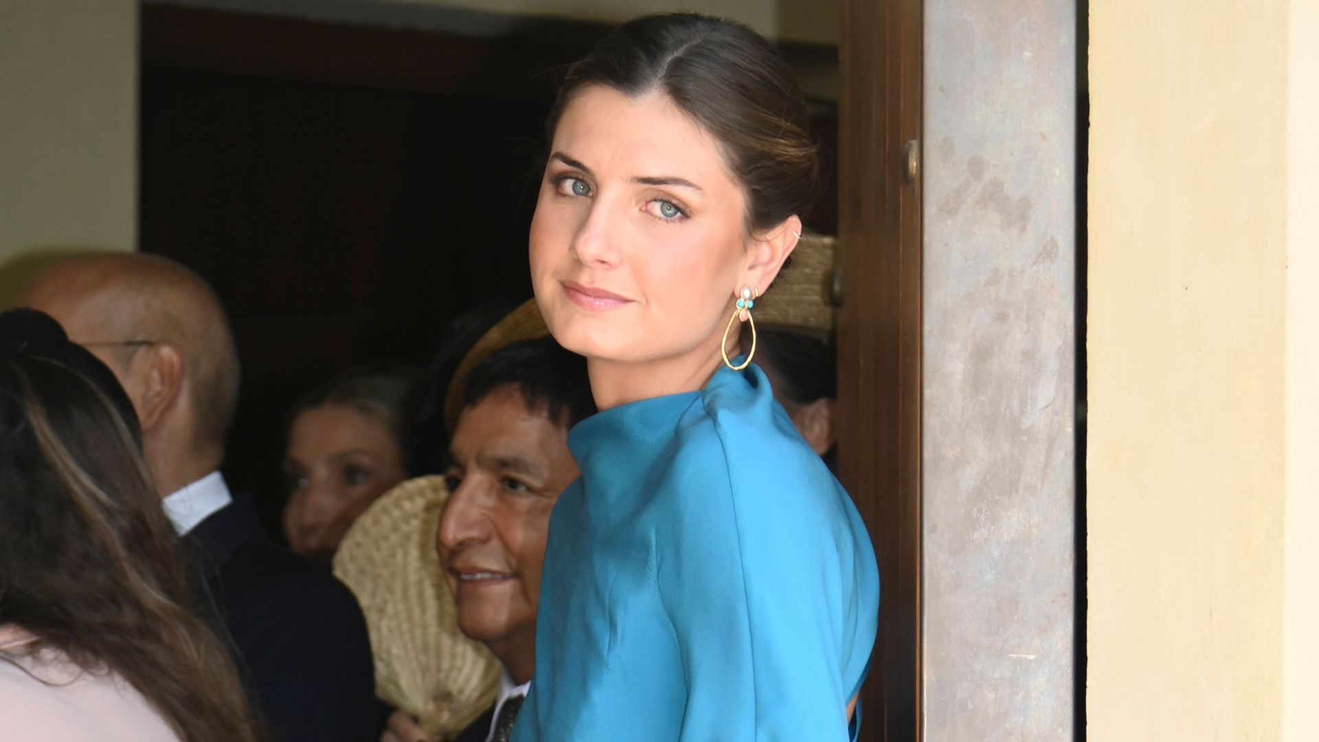 Amina Martínez de Irujo, la nieta más discreta que debutó en París y lleva una vida cosmopolita en Londres